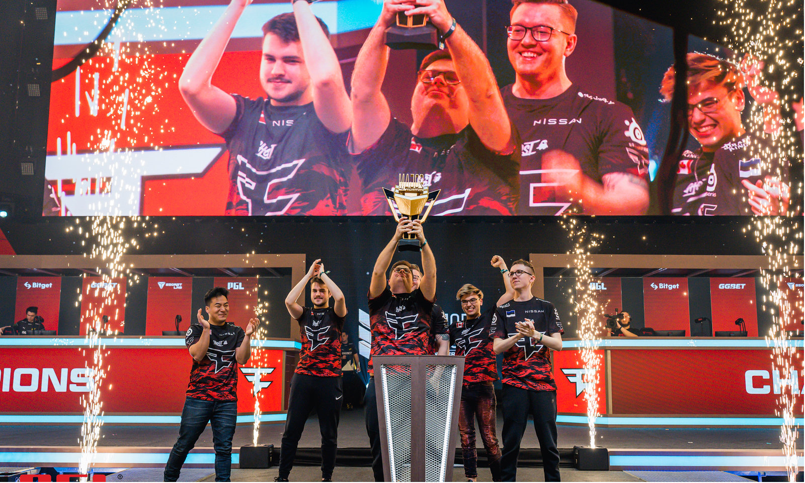 上同样极具 上同样极具