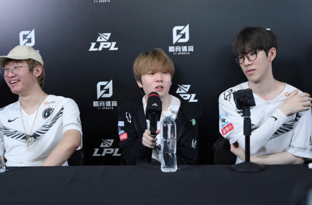 e中的重要 e中的重要