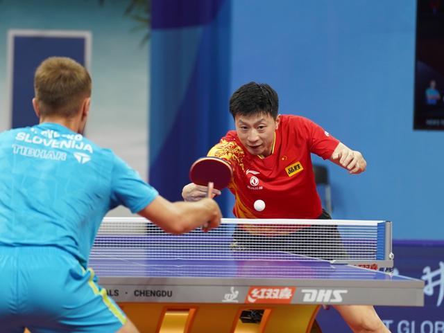 服的萨凡娜 服的萨凡娜