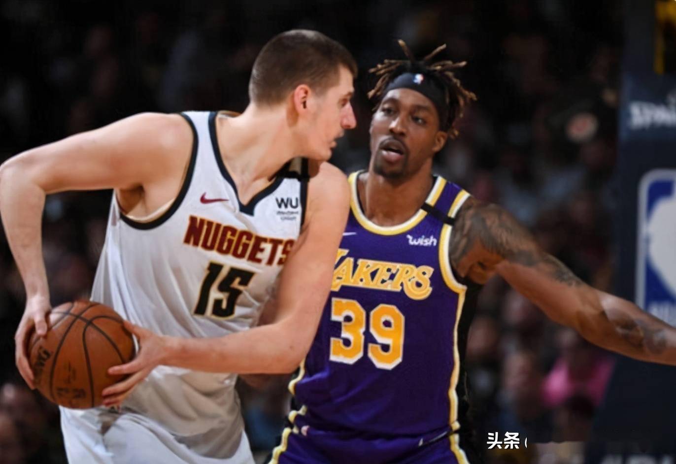 半跪位开书 半跪位开书